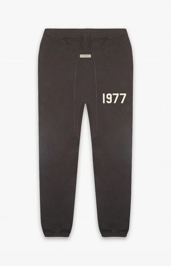 fear of god essentials 1977 black sweatpants